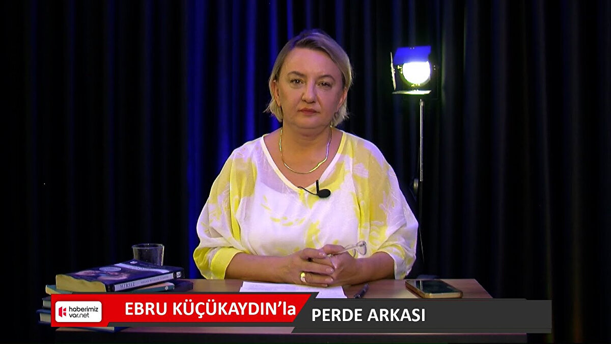 Ebru Küçükaydın Kalp Krizi mi Geçirdi?<br><br>Son birkaç gündür hakkında "öldü" veya "kalp krizi geçirdi" şeklinde spekülasyonlar yapılan Küçükaydın’ın sağlık durumu hakkında resmi kaynaklardan henüz net bir açıklama yapılmadı.