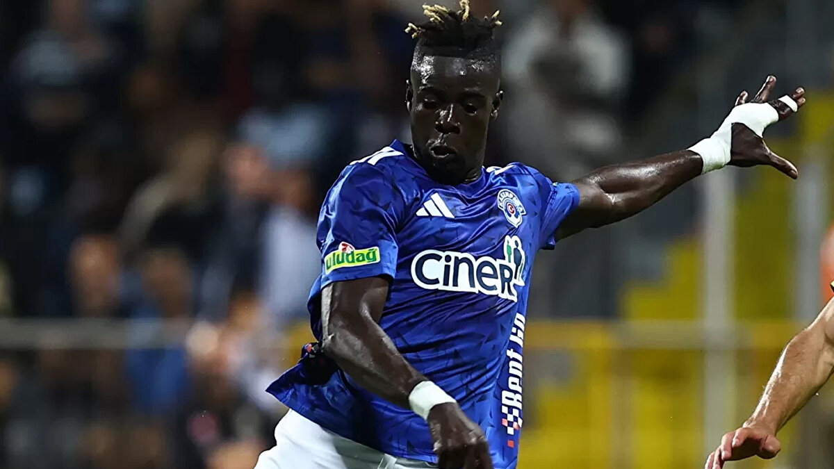 Pape Habib Gueye: 5 gol 
