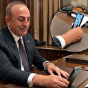 Bakan Çavuşoğlu'ndan İsveçli profesörün ırkçılığına maruz kalan öğrenciye telefon