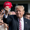 Cumhuriyetçilerin anketine göre Trump en kuvvetli rakibini geride bıraktı