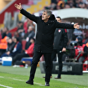 Şenol Güneş: "Hem hakemi hem zemini düşünerek oynadık"