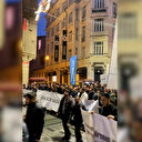 Yüzlerce kişi İsveç konsolosluğuna yürüdü