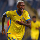 Talisca perdeyi açtı
