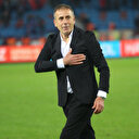 Abdullah Avcı'dan eski futbolcularına anlamlı hediye