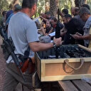 Silah taşımasına izin verilen İsrailli siviller silahlarını teslim aldı
