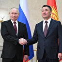 Poutine au Kirghizstan, premier voyage à l'étranger depuis son mandat d'arrêt