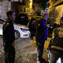 Bahçelievler'de şüphelileri yakalamaya çalışan polis aracı kaza yaptı