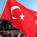 İsrail katliamının kurbanları için okullarda saygı duruşunda bulunuldu
