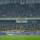 Fenerbahçe tribünlerinden Gazze pankartı