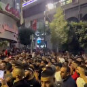 Terör devleti İsrail'in gerçekleştirdiği yoğun saldırı sonrası Ramallah'taki Filistinliler meydanlara indi