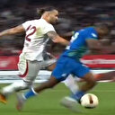 Galatasaray'ın golünden önce faul var mı?