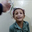 Esed rejiminin bombardımanında kardeşini kaybeden küçük kızın feryadı yürekleri dağladı