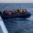 İzmir açıklarında 152 düzensiz göçmen yakalandı