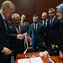 Cumhurbaşkanı Erdoğan delege kartını teslim aldı