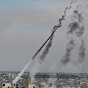 Le Hamas lance 150 roquettes vers Tel-Aviv