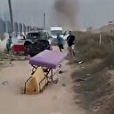 İsrail Gazze'de yaralıları taşıyan ambulansı vurdu