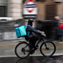 Londres somme Uber Eats, Deliveroo et Just Eat de mettre fin au partage de comptes de livreurs
