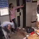 Katil İsrail Şifa Hastanesi'ni kurşun yağmuruna tuttu