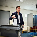 Pays-Bas: ouverture des bureaux de vote pour des élections législatives à suspense