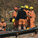 Inde/tunnel effondré: nouvel obstacle à neuf mètres des 41 ouvriers piégés