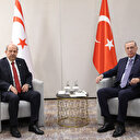 Cumhurbaşkanı Erdoğan Özbekistan'da KKTC Cumhurbaşkanı Tatar ile görüştü