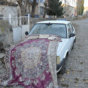 Sıcaklık eksi 6 dereceye düştü araçlar için battaniyeli önlem alındı