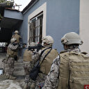 Uyuşturucu baskını yapılan evde güvenlik kameralı önlem