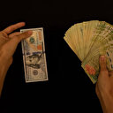 Arjantin'de mali kriz: Peso dolar karşısında yüzde 50'den fazla devalüe edilecek