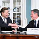 La Finlande renforce ses liens militaires avec Washington après l'avertissement de Poutine