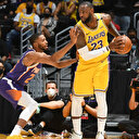 NBA’de Los Angeles Lakers, sahasında New York Knicks'e 114-109 yenilerek ikinci mağlubiyetini aldı