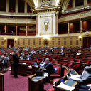 France: le bras de fer continue sur un projet de loi controversé sur l'immigration