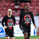 Beşiktaş - Hatayspor maçında şehitlerimiz unutulmadı
