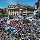 Argentine: recours et manifestation contre le "méga-décret" dérégulateur Milei