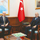 Yaşar Güler: 71 hedef vuruldu 59 terörist etkisiz