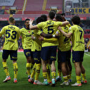 Fenerbahçeli futbolcular olaylara tepkili