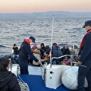 Sahil Güvenlik ekiplerinin yoğun mesaisi: İzmir açıklarında 199 düzensiz göçmen karaya çıkartıldı