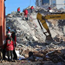 Gaziantep'te yıkılan bir bina için 'kolon kesildi' iddiası: İki kişi gözaltında