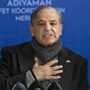 Le Premier ministre pakistanais s'engage à continuer de livrer des tentes aux victimes du séisme en Türkiye