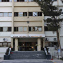 Hasar tespit edilen Dicle Üniversitesi rektörlük binası boşaltıldı