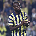 Internacional Valencia ile anlaştı