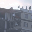 Diyarbakır'da kedi kurtarma operasyonu: Ses gelmesi üzerine yıkım durduruldu askeri helikopterler bölgeye getirildi