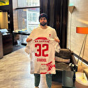 Josko Gvardiol imzalı formasını depremzedeler için bağışladı