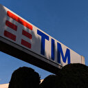 Telecom Italia demande à KKR de relever son offre pour le réseau fixe