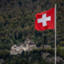 Suisse: le PIB stagne au quatrième trimestre, freiné par l'industrie