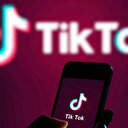 TikTok'u bitirecek hamle: Apple ve Google'a 'Yasaklayın' talebi iletildi