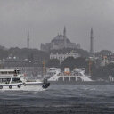 İstanbul'da vapur seferlerine lodos engeli