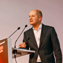 Scholz: Tanklarımız Rus topraklarına saldırı için kullanılmayacak