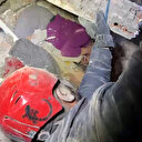 Kırk saatin ardından enkazdan mucize kurtuluş