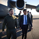 Ukraine: Zelensky exhorte les alliés de son pays à livrer "des avions de combat"