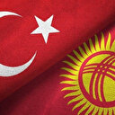 Kırgızistan Meclisi depremlerde hayatını kaybedenler için saygı duruşunda durdu